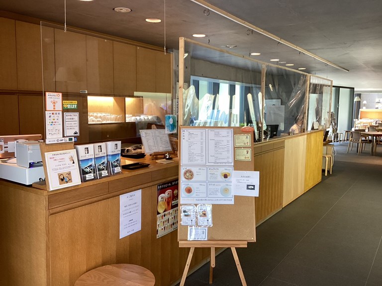 受付・喫茶カウンター周りの飛沫防止対策